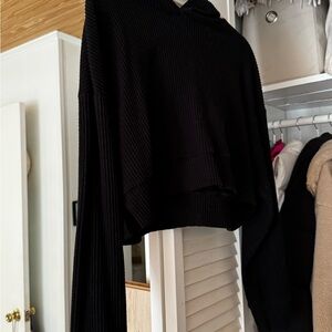 Alo Ribbed sweat shirt with hood